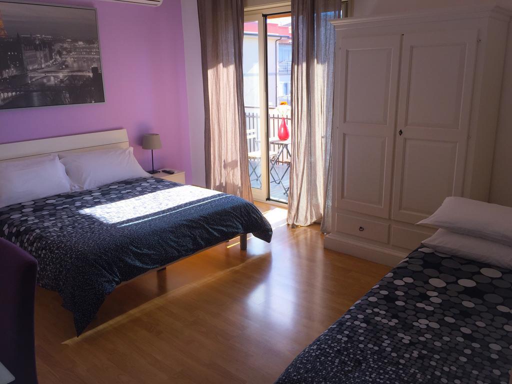 Policlinico Apartments Гравина-ди-Катания Экстерьер фото