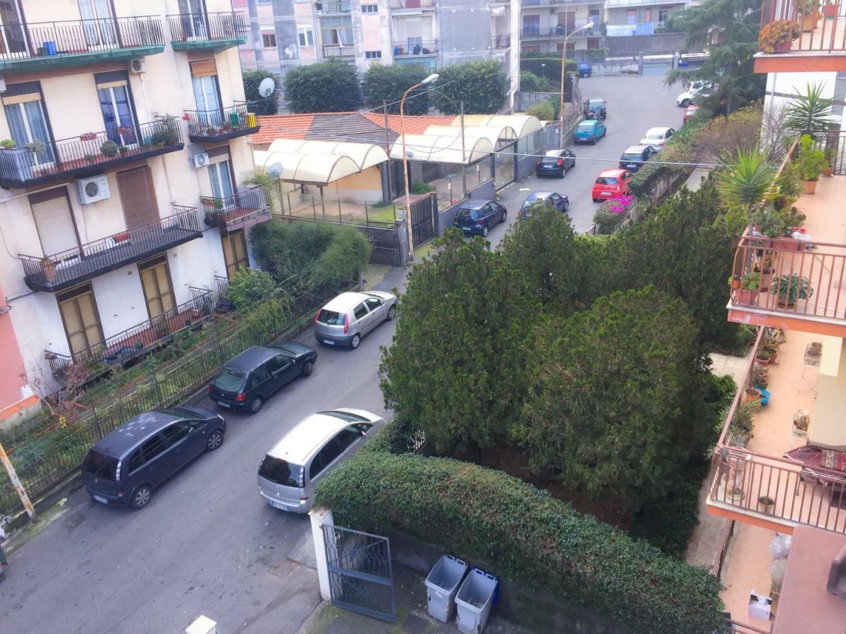 Policlinico Apartments Гравина-ди-Катания Экстерьер фото